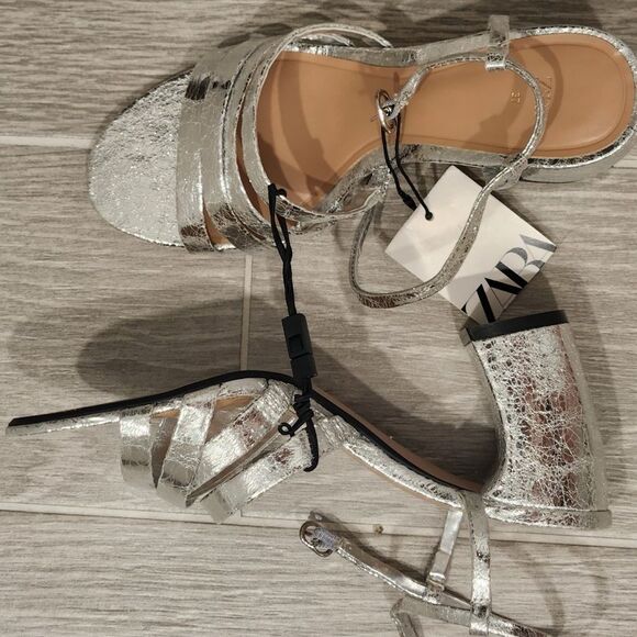Zara Silver Strappy Sandals for Women Very Beautiful - Picture 1 of 7